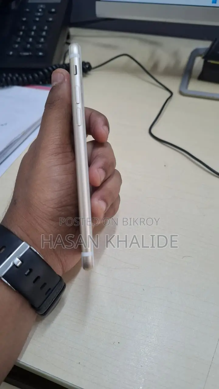 অ্যাপল আইফোন ৭ ৩২ জিবি রোজ গোল্ড