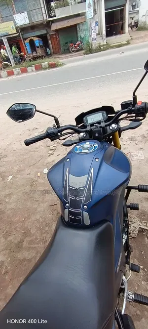 Suzuki Gixxer 2024 Green