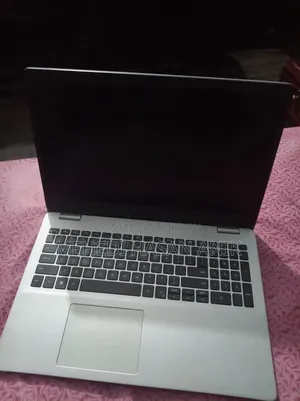 Laptop Dell Inspiron 15 8GB Intel Core I5 SSD 256GB
