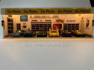 ভলভো মিনি গ্যারেজ ডিয়োরামা