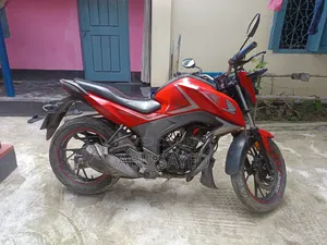 Honda Hornet 2018 Red