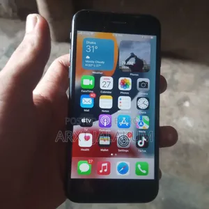 Apple iPhone 7 32 GB Black