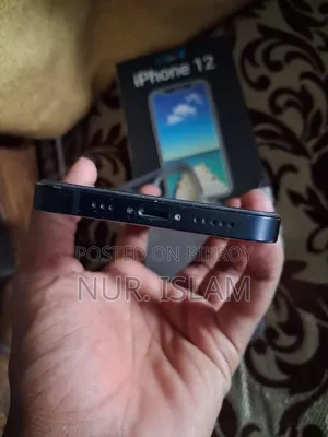 Apple iPhone 12 64 GB Red
