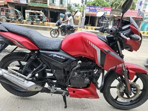 টিভিএস ২০১৬ লাল