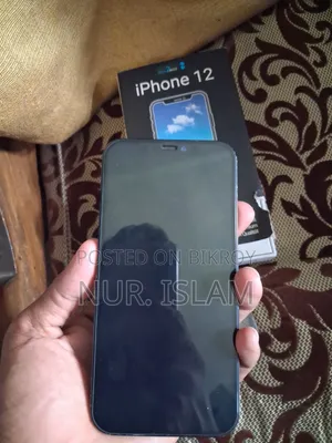Apple iPhone 12 64 GB Red