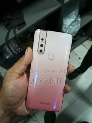 ভিভো ভি১৫ ২৫৬ জিবি রেড