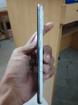Samsung Galaxy S20 128 GB White