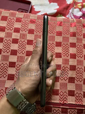নতুন রিয়েলমি ৮ জিবি কালো