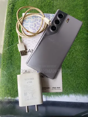 টেকনো স্পার্ক ৪০ প্রো ২৫৬ জিবি