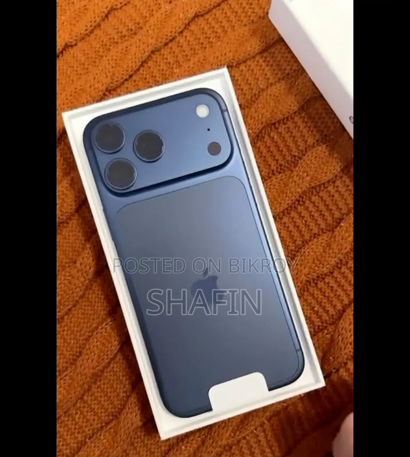 New Apple iPhone 17 Pro Max 256 GB Blue