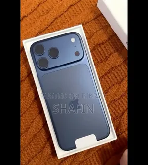 New Apple iPhone 17 Pro Max 256 GB Blue