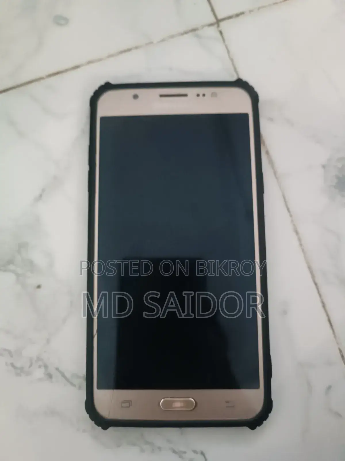 Samsung Galaxy J7 16 GB Gold
