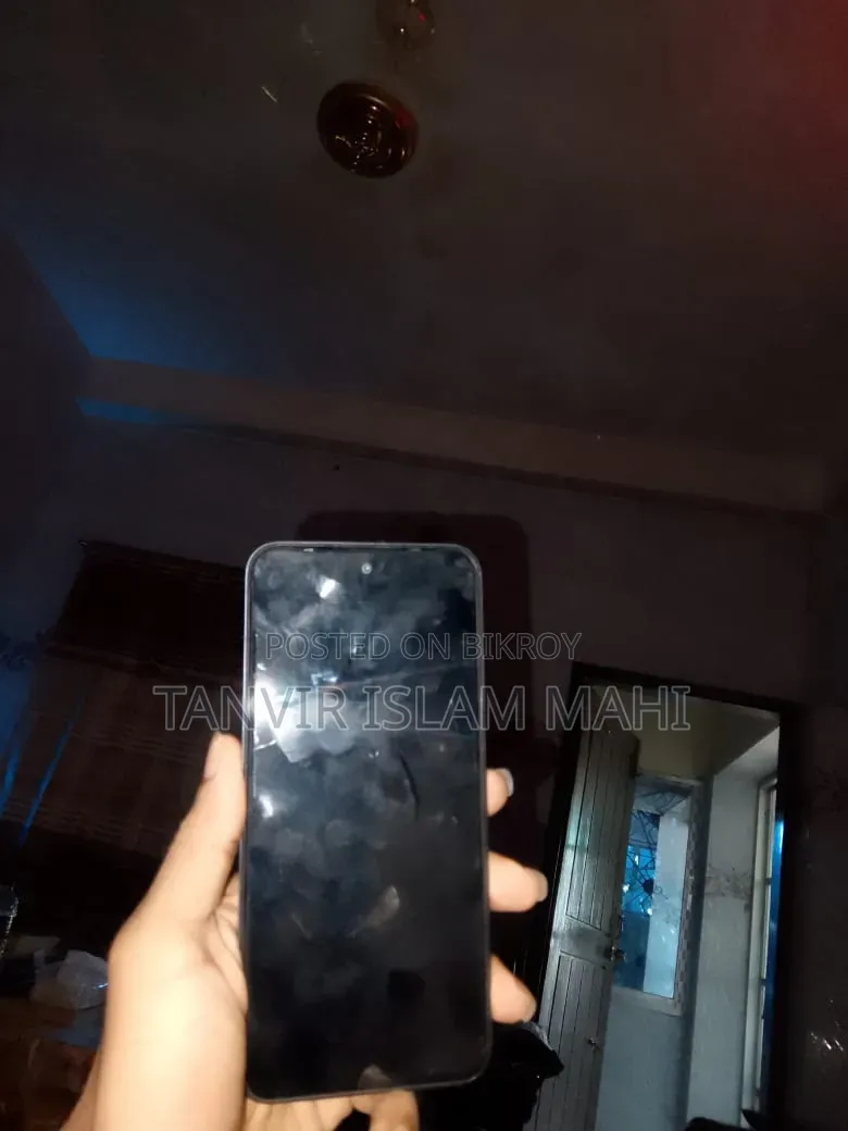 Tecno Spark Go 64 GB Purple