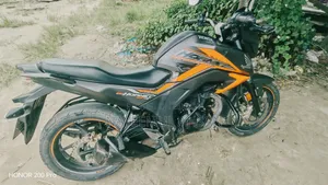 Honda Hornet 2019 Orange