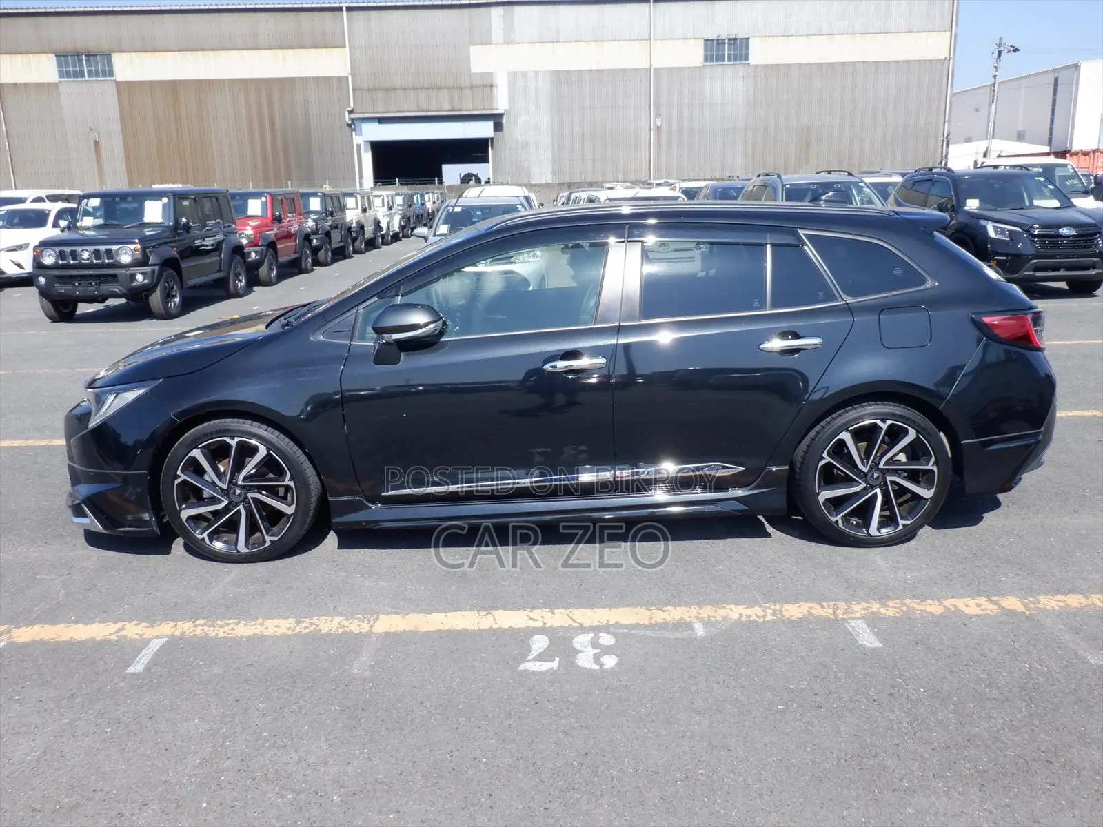Toyota Corolla Touring WxB 2021 Black
