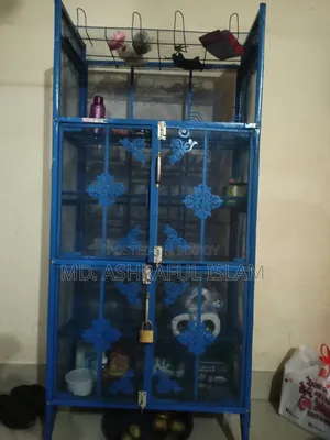 রেগ/ আলমারি