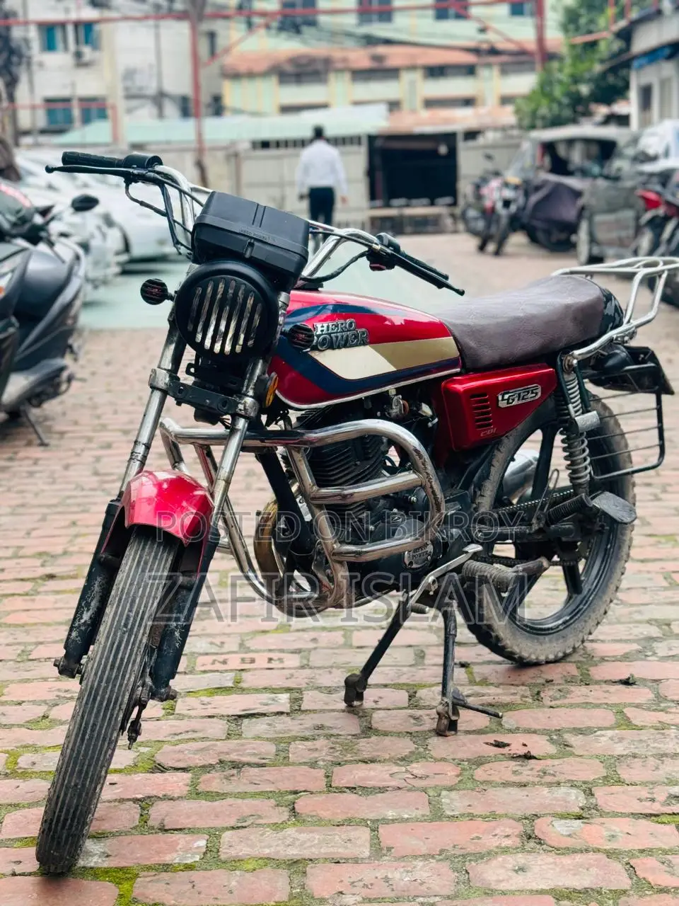 হিরো ২০০৯ রেড