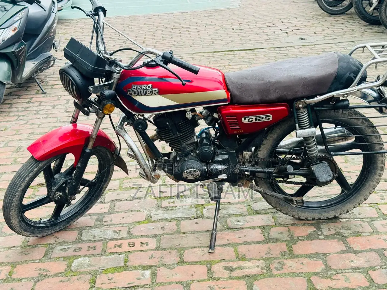 হিরো ২০০৯ রেড
