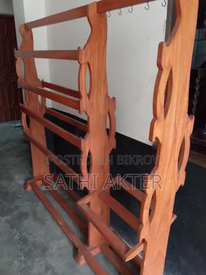 সেগুন কাঠের আলনা