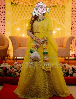 ভারতীয় হলুদ ব্রাইডাল লেহেঙ্গা