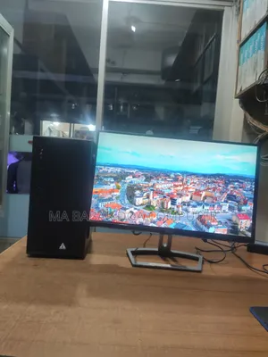 Gigabyte GB-BKi3HA-7100 8GB Intel Core I5 HDD+SSD 500GB