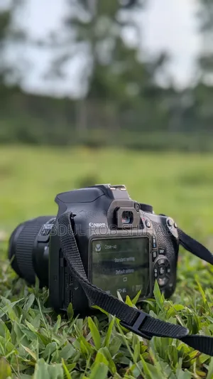 ক্যানন রেবেল টি৬