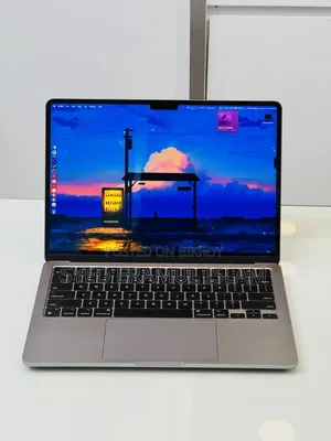 Laptop Apple MacBook Air 2024 M3 8GB Apple M3 SSD 256GB