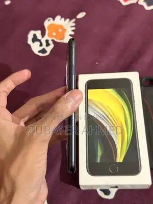 নতুন অ্যাপল আইফোন এসই (২০২০) ৬৪ জিবি ব্ল্যাক