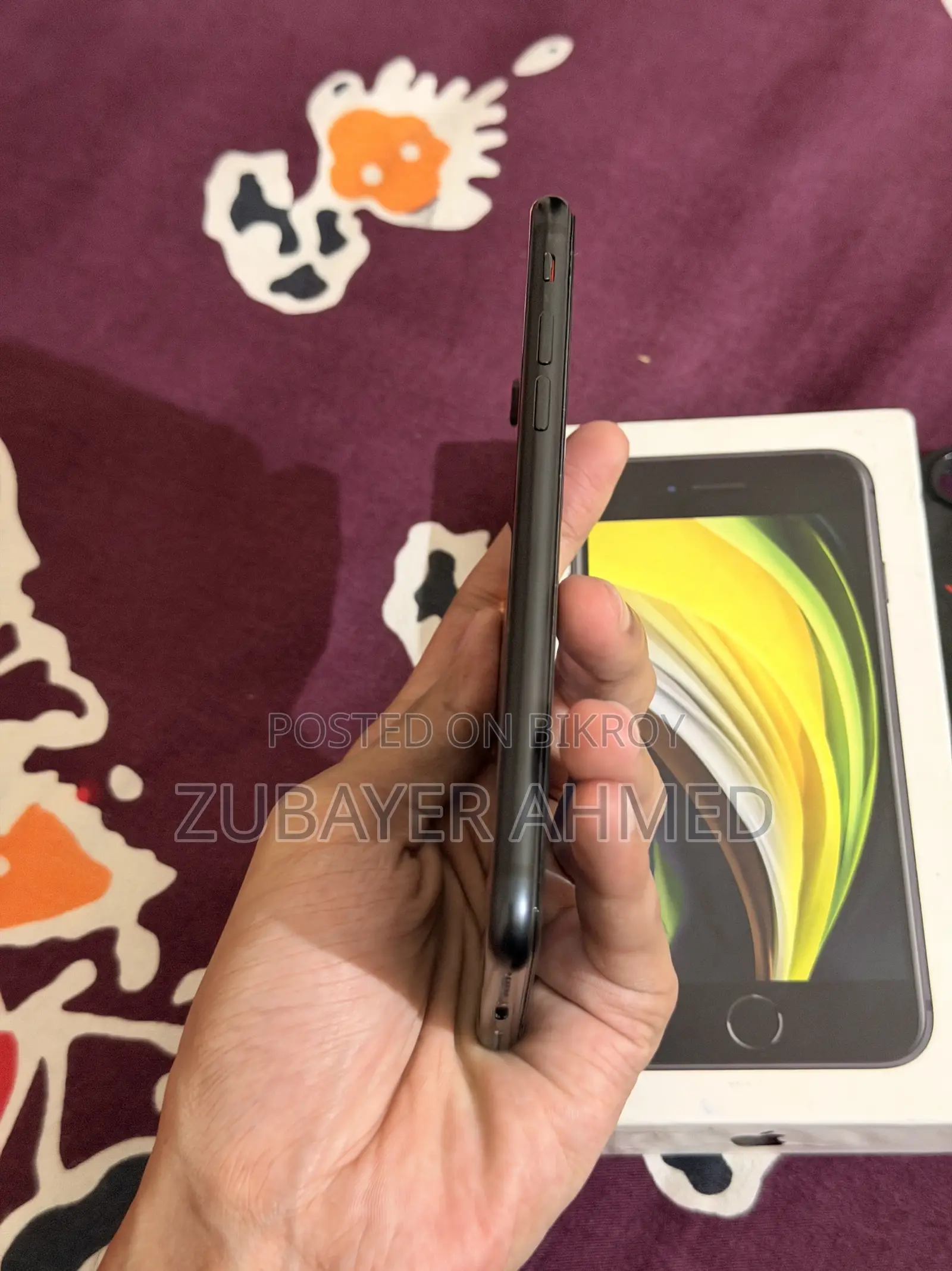 নতুন অ্যাপল আইফোন এসই (২০২০) ৬৪ জিবি ব্ল্যাক