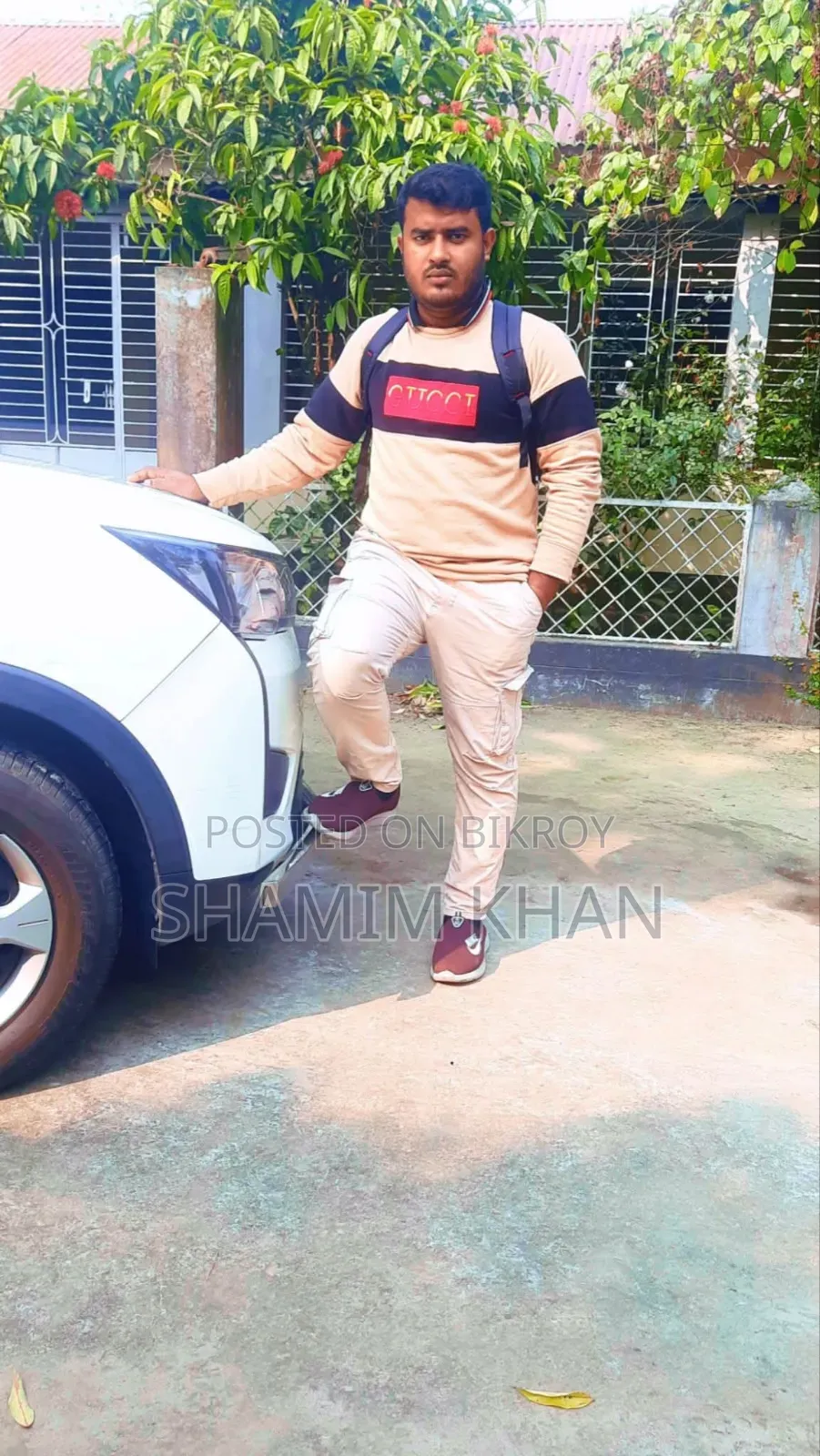 ড্রাইবিং চাকরি চাই।