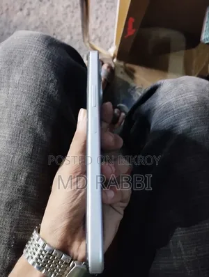 Infinix Smart 10 64 GB Silver