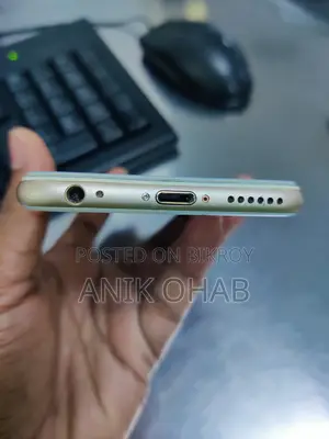 অ্যাপল আইফোন ৬ ৬৪ জিবি গোল্ড