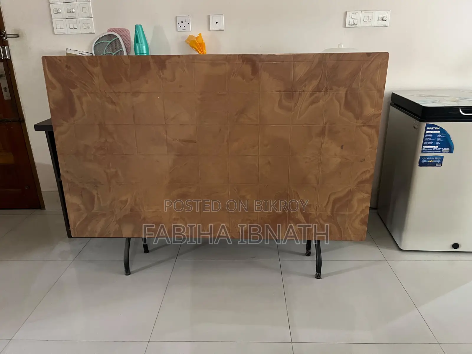 ব্যবহৃত টেবিল
