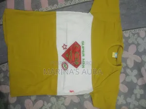 ছোট ছেলে বাবুর টি শার্ট।