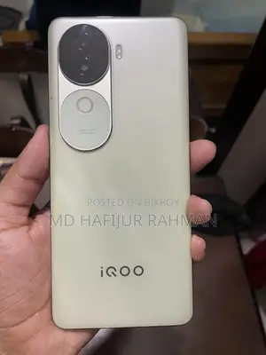 আইকিউওও জেড৯ ২৫৬ জিবি সবুজ