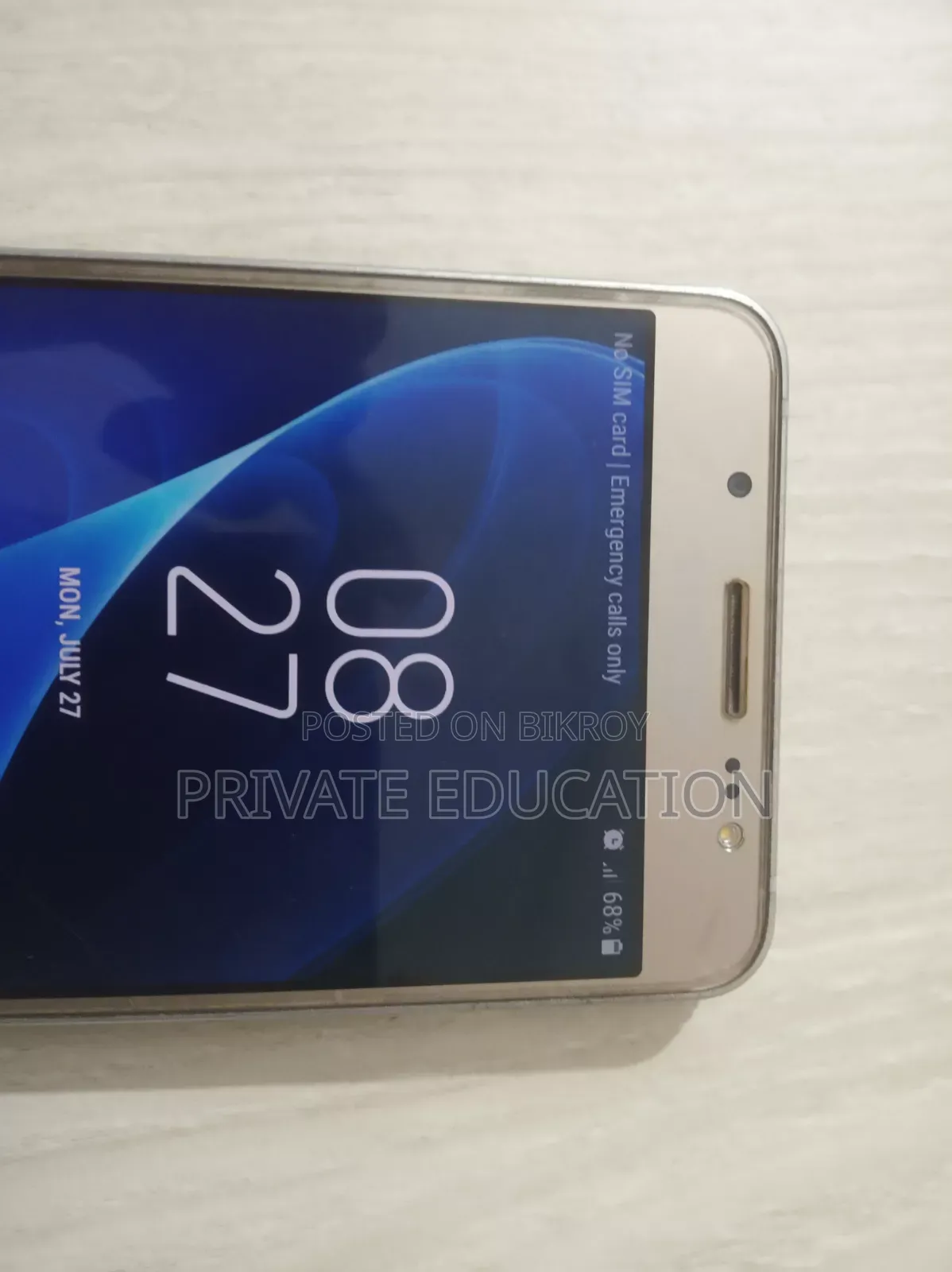 Samsung Galaxy J5 16 GB Gold