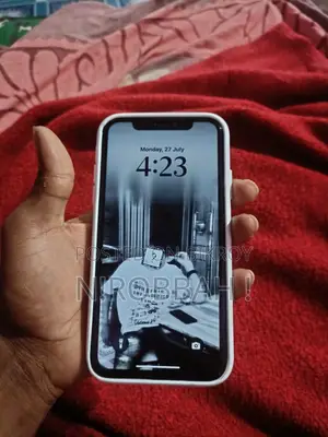 Apple iPhone XR 256 GB White