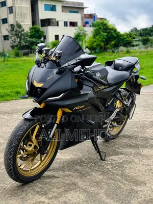 Yamaha 2024 Black