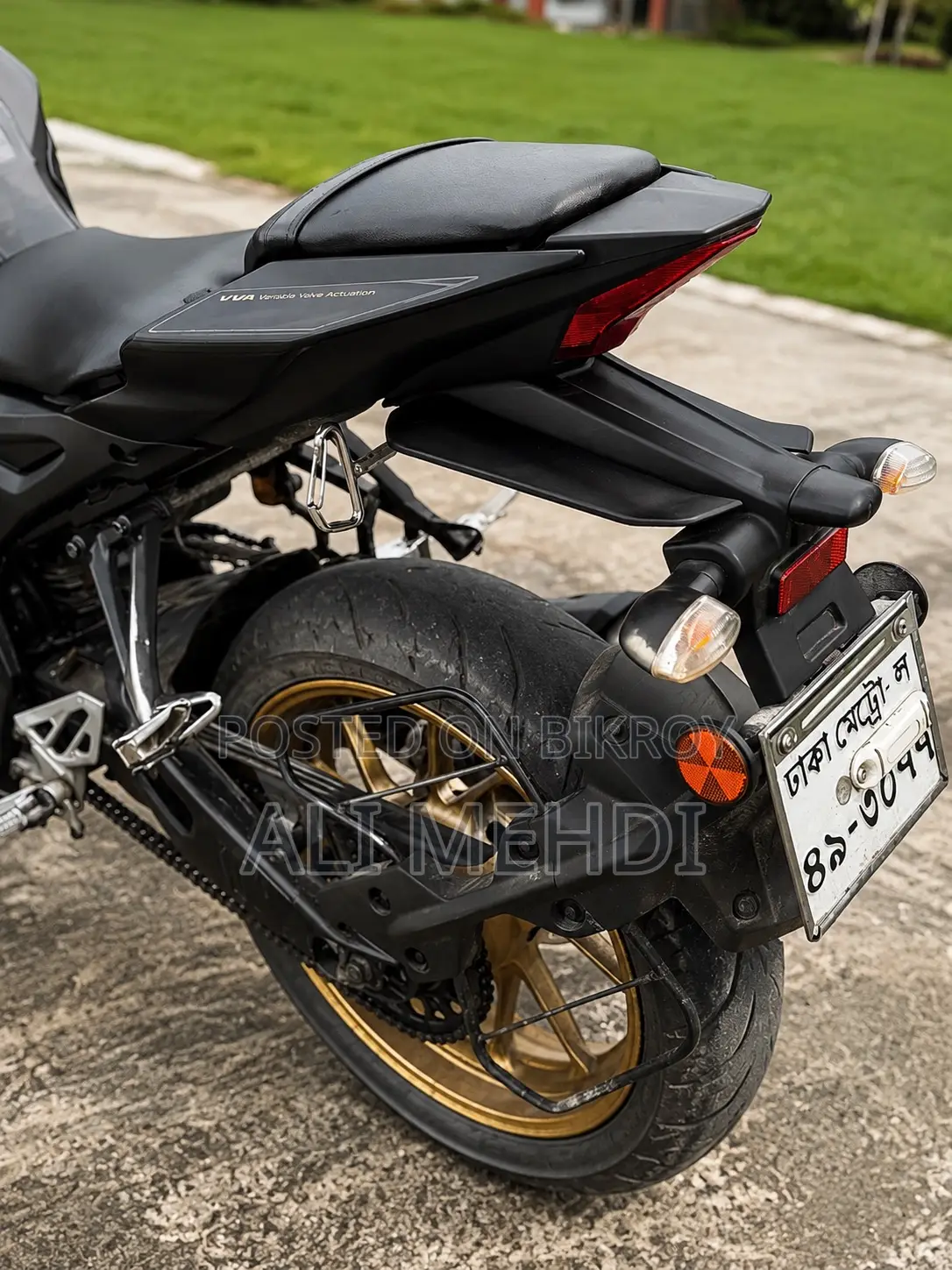 Yamaha 2024 Black