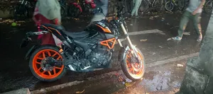 Runner Bolt 165R 2022 Black