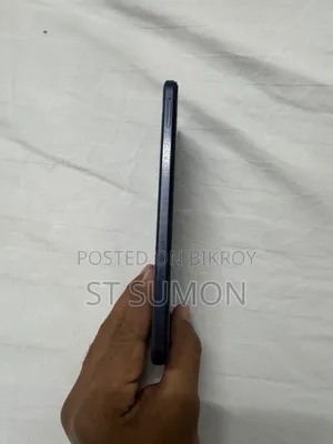 iQOO Z10x 128 GB Black