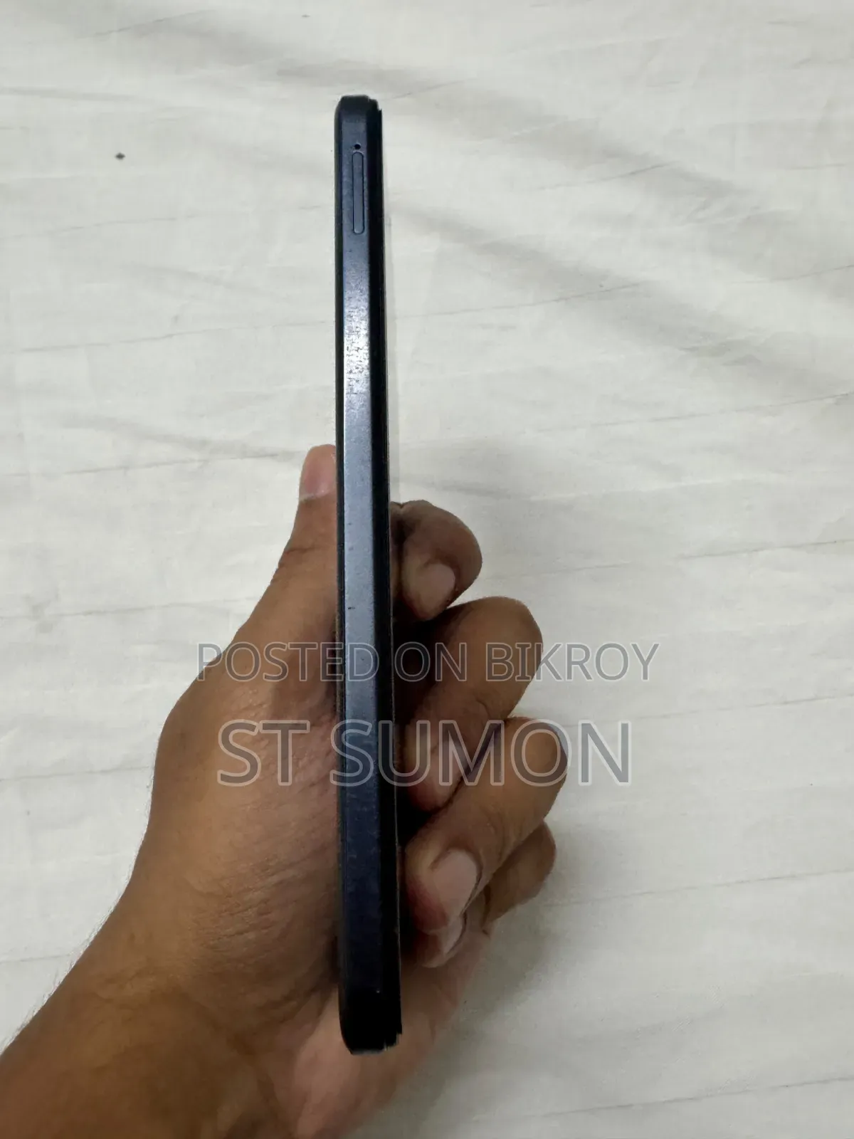 iQOO Z10x 128 GB Black