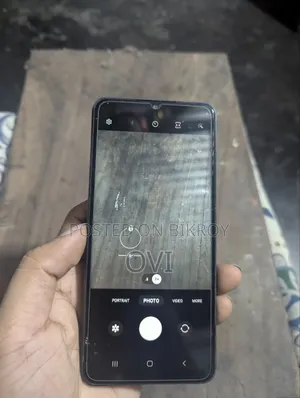 স্যামসাং গ্যালাক্সি এ১২ ৬৪ জিবি ব্লু
