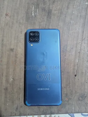 স্যামসাং গ্যালাক্সি এ১২ ৬৪ জিবি ব্লু