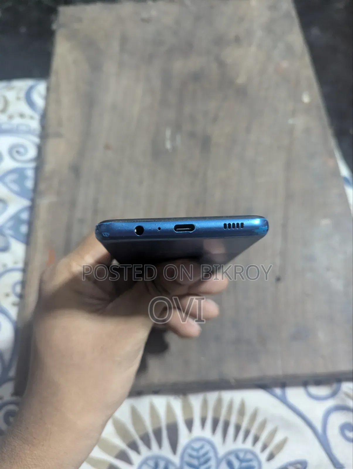 স্যামসাং গ্যালাক্সি এ১২ ৬৪ জিবি ব্লু