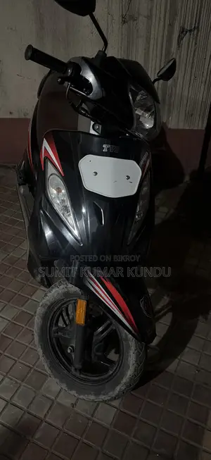 টিভিএস উইগো ২০২৩ কালো