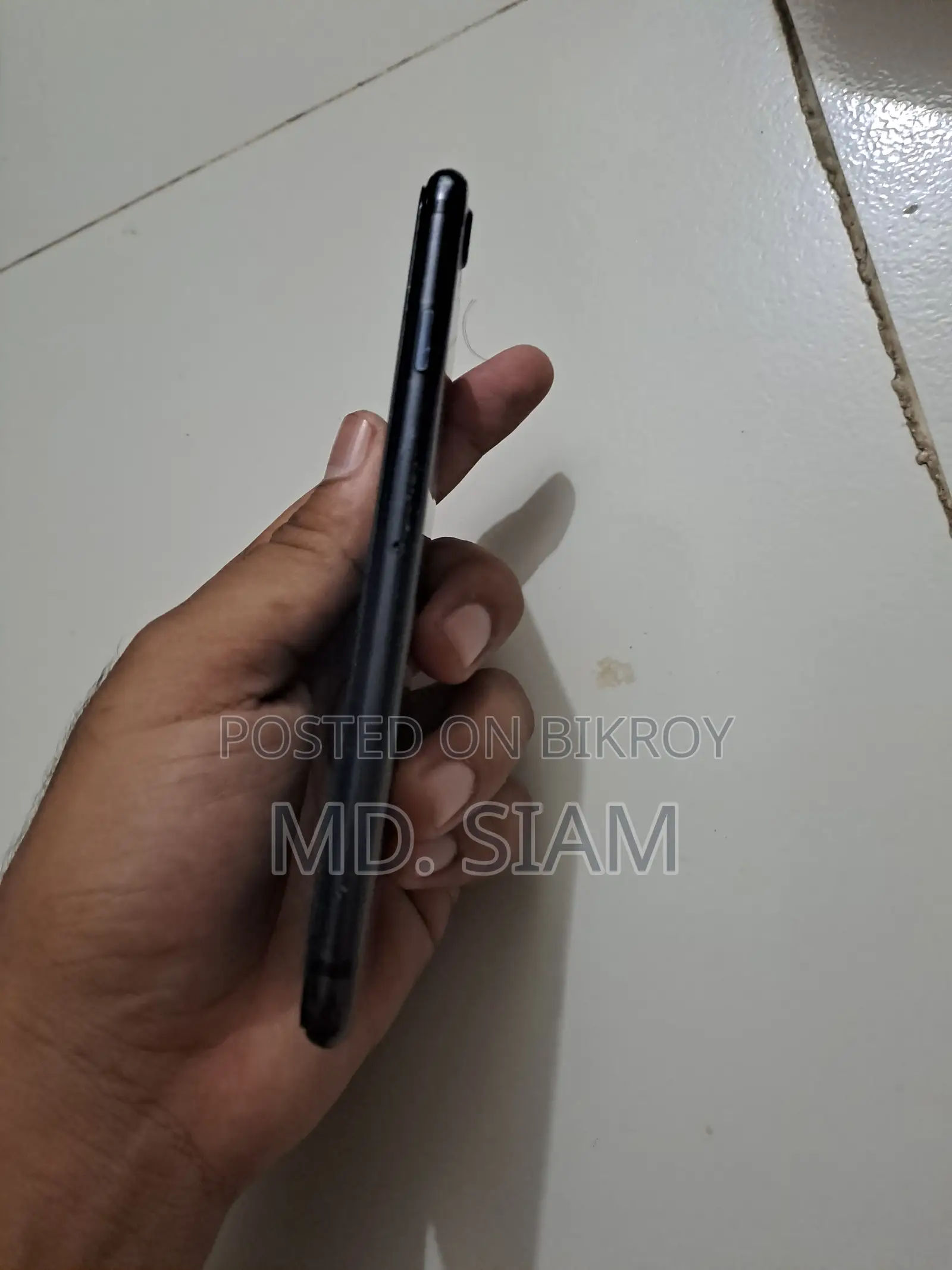 অ্যাপল আইফোন ৭ ৩২ জিবি ব্ল্যাক