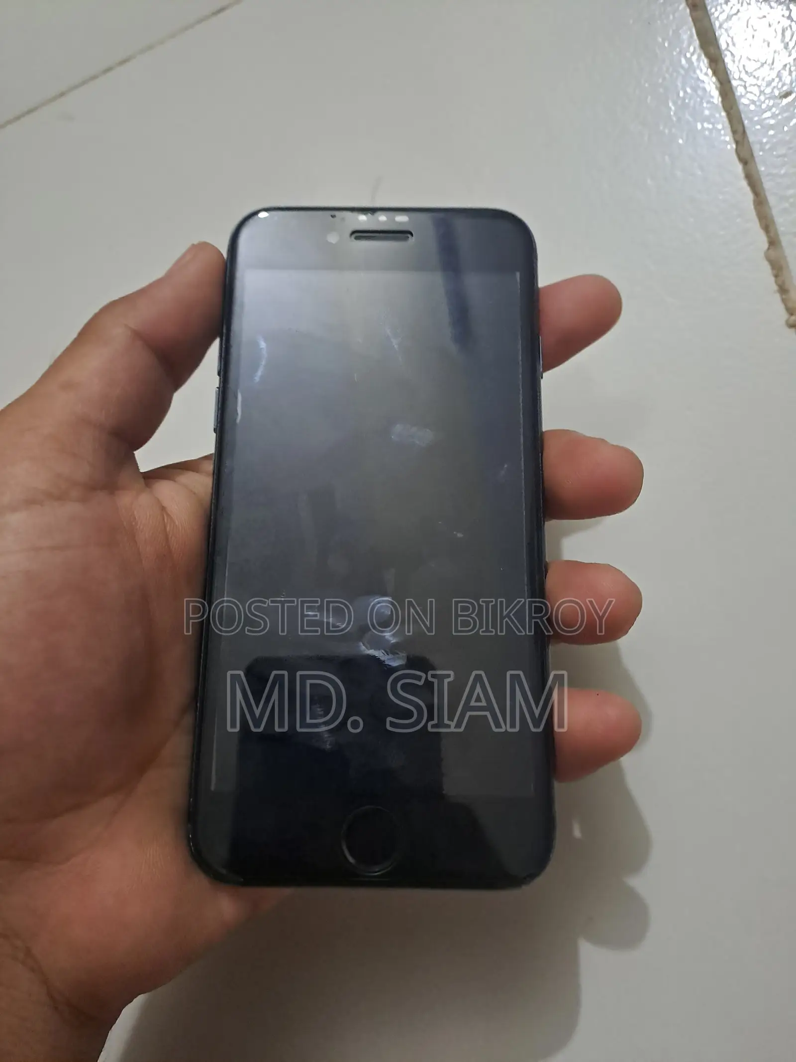 অ্যাপল আইফোন ৭ ৩২ জিবি ব্ল্যাক