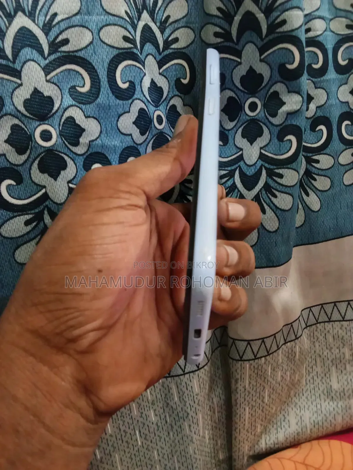 স্যামসাং গ্যালাক্সি এ১৩ (এসএম-এ১৩৭) ১২৮ জিবি সাদা