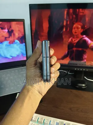 মটোরোলা রেজ়র ২০২৪ ২৫৬ জিবি গ্রে